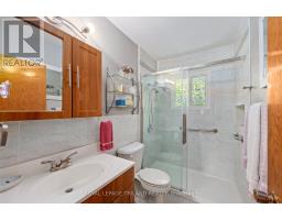 237 FRANCES STREET - 32
