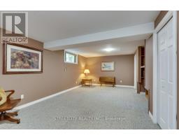 45 - 1077 HAMILTON ROAD - 26