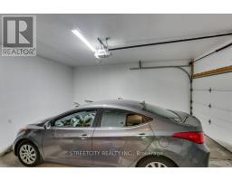 45 - 1077 HAMILTON ROAD - 33