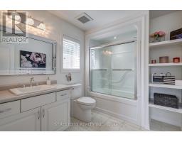 26 TANAGER PLACE - 33