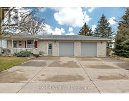 96 LANGFORD DRIVE - 40