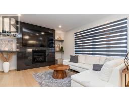 83 DAVENTRY WAY - 6