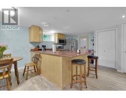 103 BROCK STREET E - 30