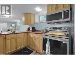 103 BROCK STREET E - 31