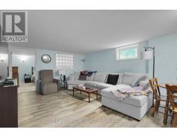 103 BROCK STREET E - 34