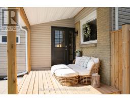 5 WINDING WOODS CRESCENT - 2