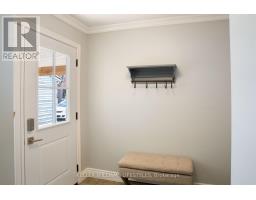 5 WINDING WOODS CRESCENT - 3