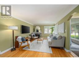 15 MARLA CRESCENT - 12