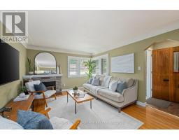 15 MARLA CRESCENT - 13