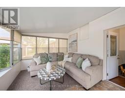 15 MARLA CRESCENT - 26