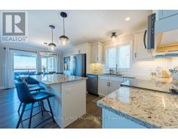 178 GILMOUR DRIVE - 16