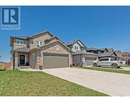 178 GILMOUR DRIVE - 2
