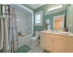178 GILMOUR DRIVE - 26