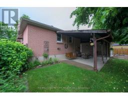 14 CRONYN CRESCENT - 10