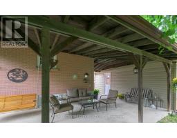 14 CRONYN CRESCENT - 12