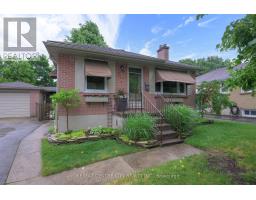 14 CRONYN CRESCENT - 3