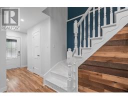 31 ROUNDHILL COURT - 3