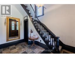 283 HASTINGS STREET - 2