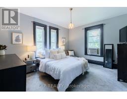 283 HASTINGS STREET - 25