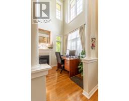 12 - 499 TEEPLE TERRACE - 15