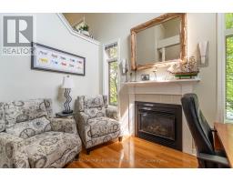 12 - 499 TEEPLE TERRACE - 16