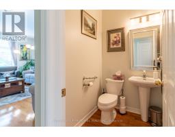 12 - 499 TEEPLE TERRACE - 17