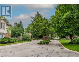 12 - 499 TEEPLE TERRACE - 4