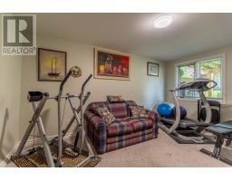 12 - 499 TEEPLE TERRACE - 41