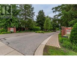 12 - 499 TEEPLE TERRACE - 5