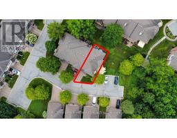 12 - 499 TEEPLE TERRACE - 7