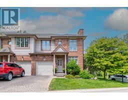 12 - 499 TEEPLE TERRACE - 9
