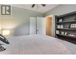 21 BRENTWOOD CRESCENT - 23