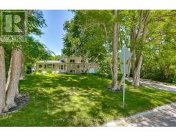 21 BRENTWOOD CRESCENT - 3
