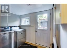 21 BRENTWOOD CRESCENT - 33