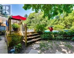 21 BRENTWOOD CRESCENT - 34