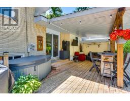 21 BRENTWOOD CRESCENT - 38