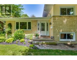 21 BRENTWOOD CRESCENT - 5