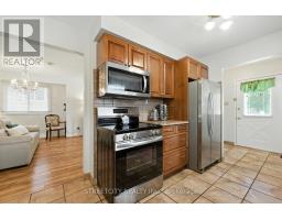 20 BEECHMOUNT CRESCENT - 10
