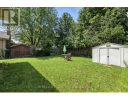 20 BEECHMOUNT CRESCENT - 22