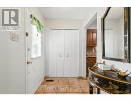 20 BEECHMOUNT CRESCENT - 3