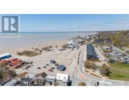 15 - 355 EDITH CAVELL BOULEVARD - 47