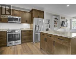 22 JACKLIN COURT - 14