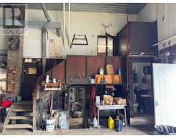 264 JOHN STREET S - 33