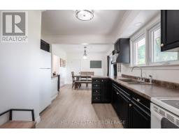 133 SANDERS STREET E - 10