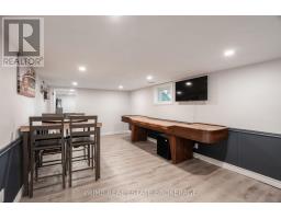 133 SANDERS STREET E - 21