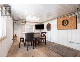 133 SANDERS STREET E - 28