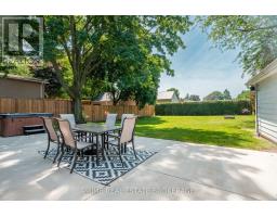 133 SANDERS STREET E - 30