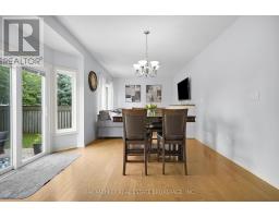 90 WOODLILY LANE - 13