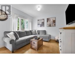 90 WOODLILY LANE - 15