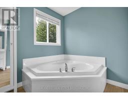90 WOODLILY LANE - 28